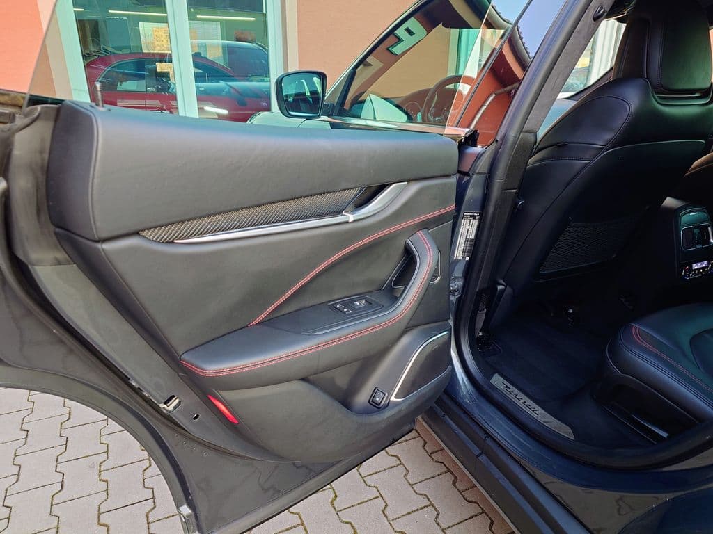 2018 Maserati Levante - 16