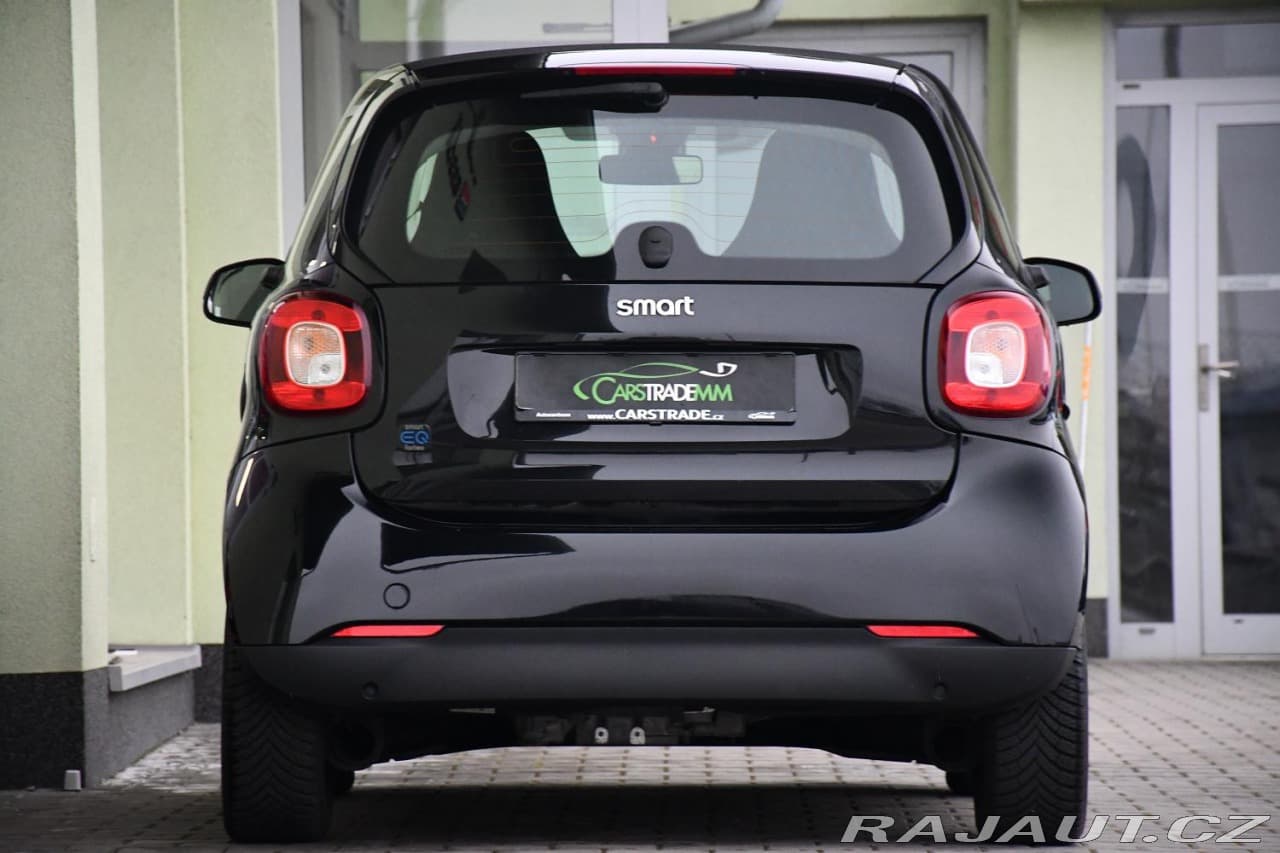 2021 Smart Fortwo - 10