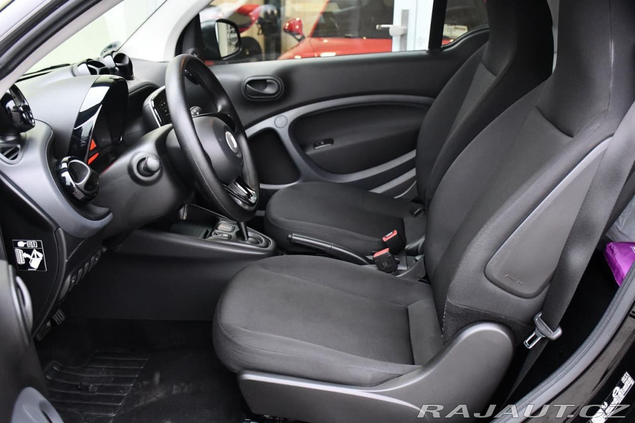 2021 Smart Fortwo - 13