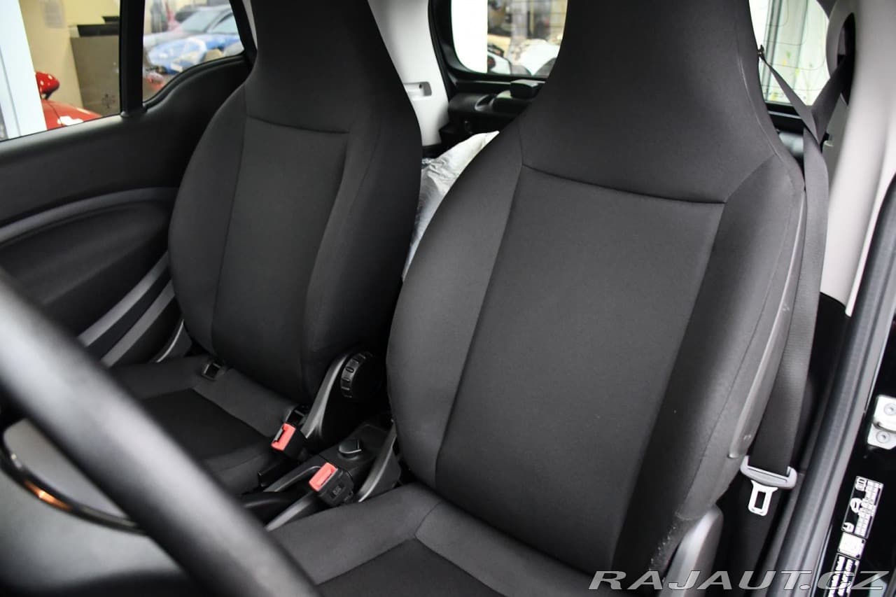 2021 Smart Fortwo - 14