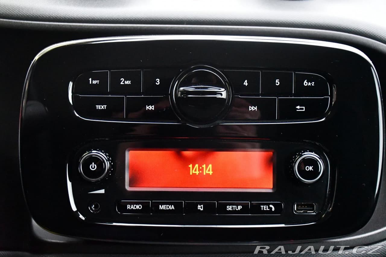 2021 Smart Fortwo - 17