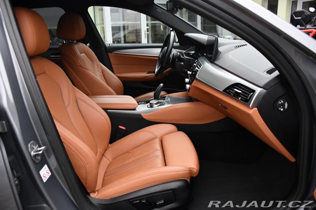 2023 BMW 5-Series - 13