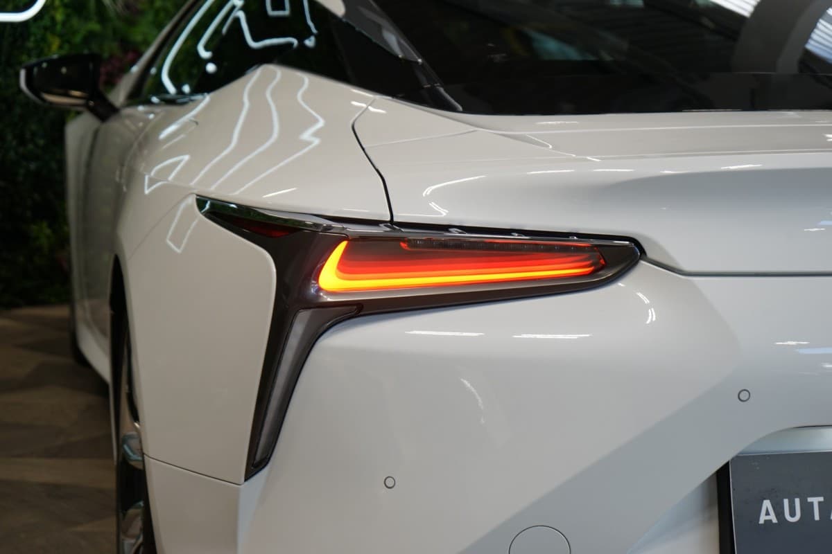 2020 Lexus Lc - 8