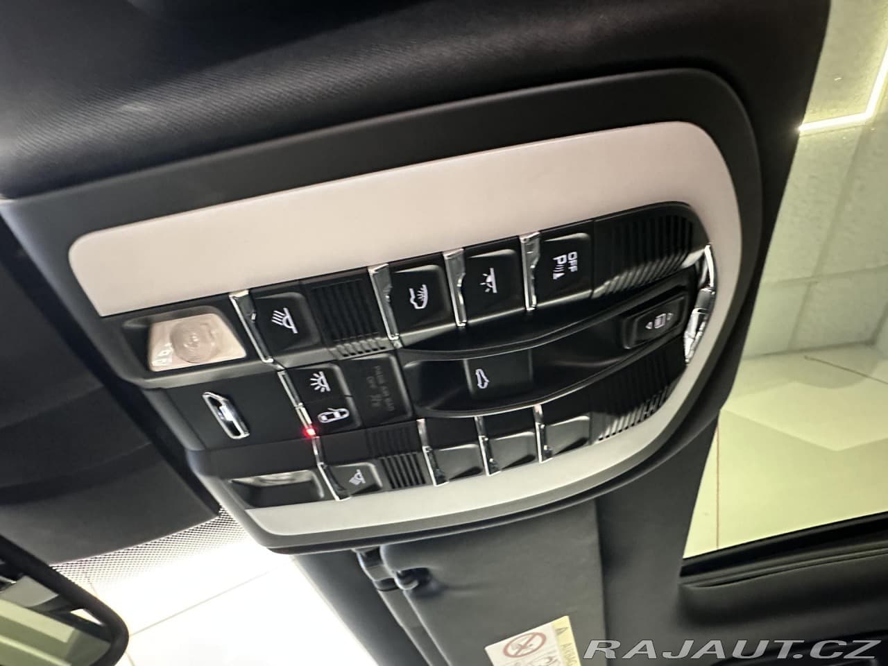 2016 Porsche Cayenne - 15