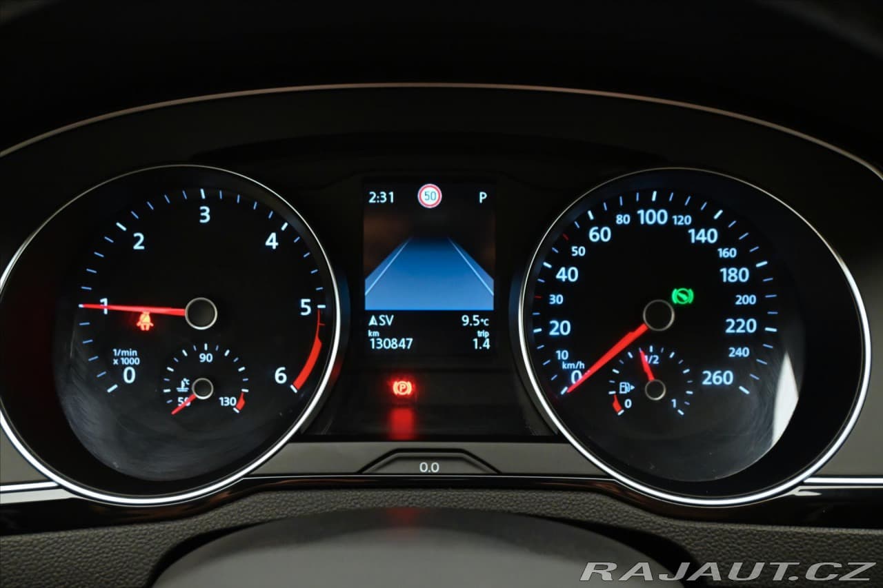 2023 Volkswagen Passat - 16