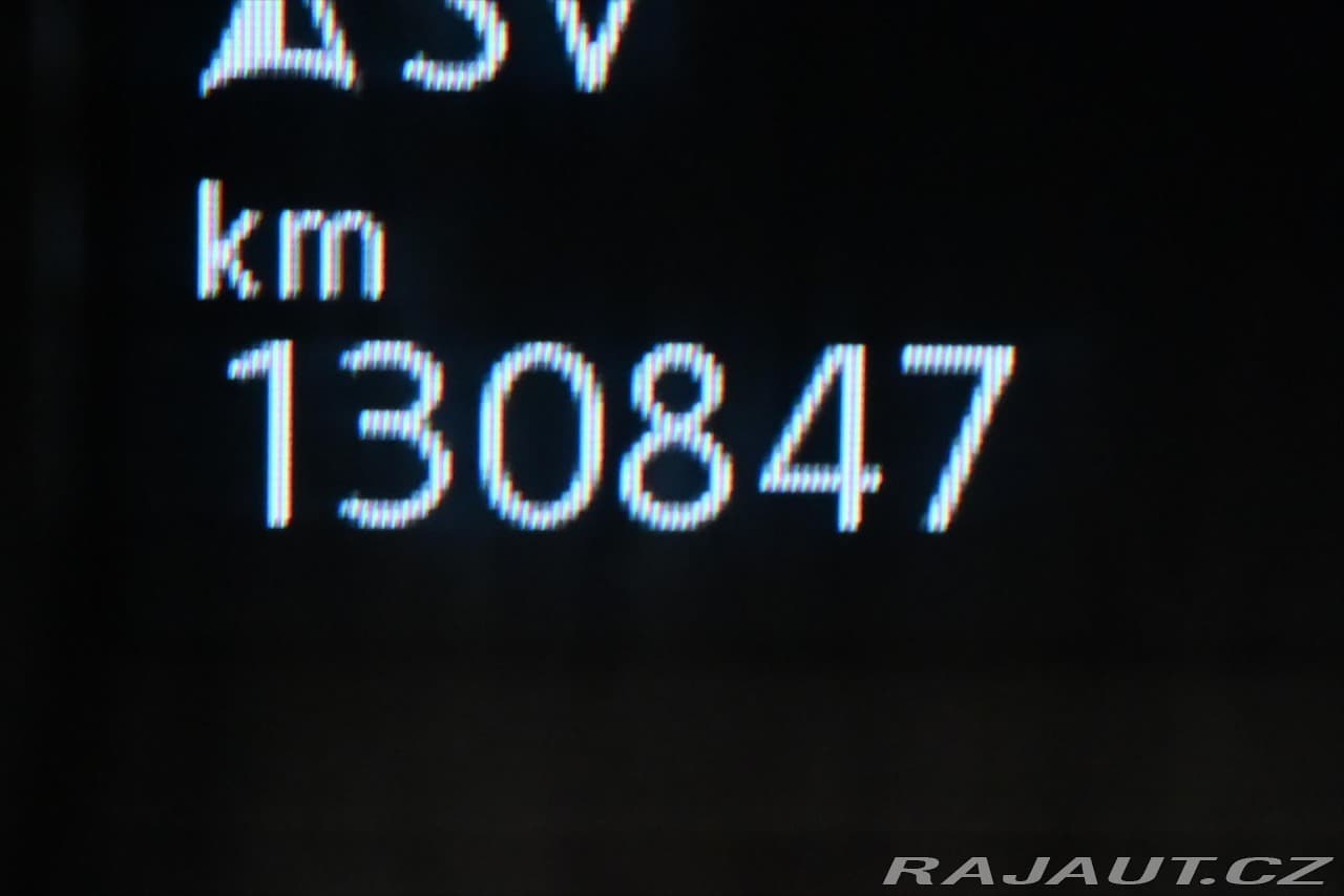 2023 Volkswagen Passat - 17