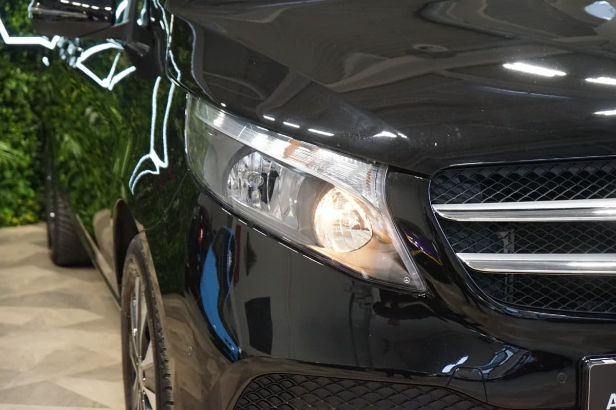 2021 Mercedes-Benz V-Class - 4