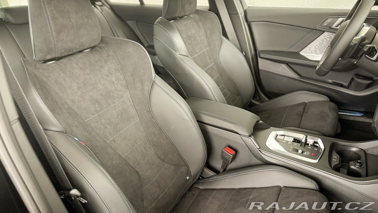 2025 BMW 1-Series - 18