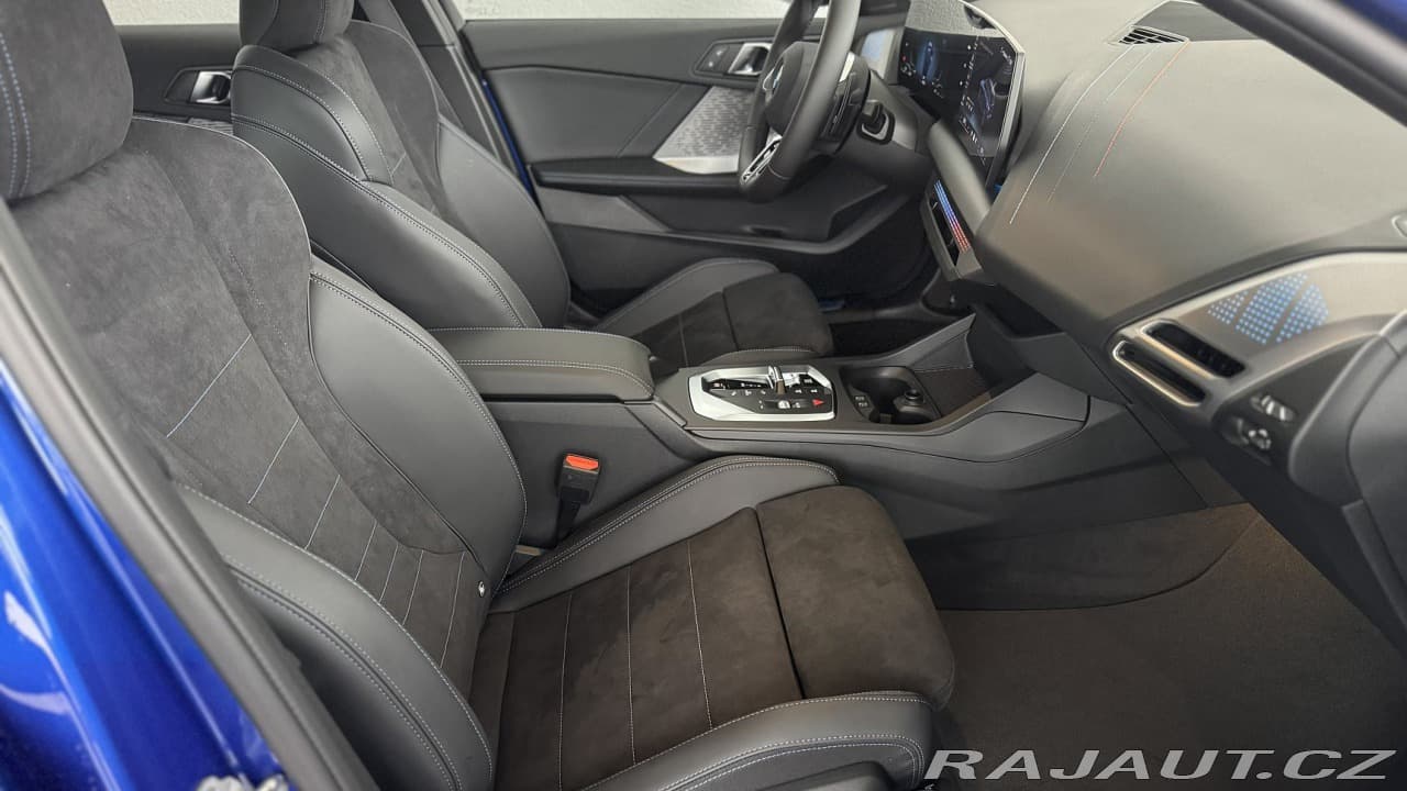 2025 BMW 1-Series - 15