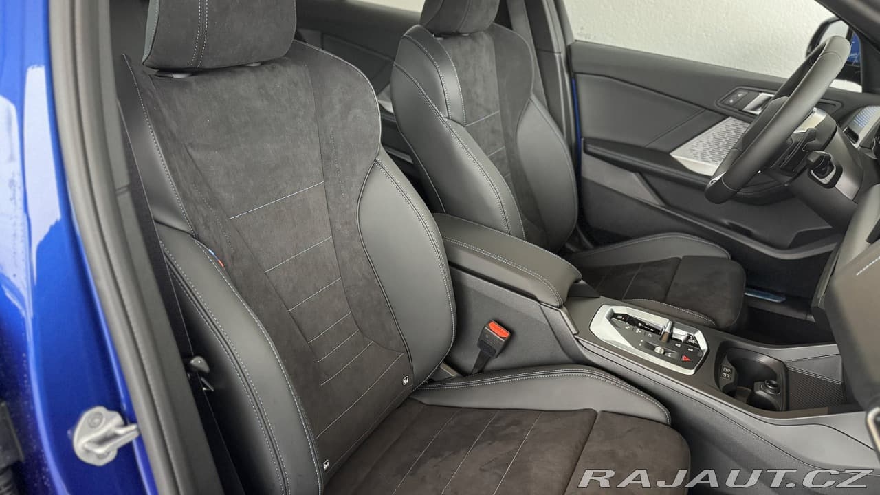 2025 BMW 1-Series - 16