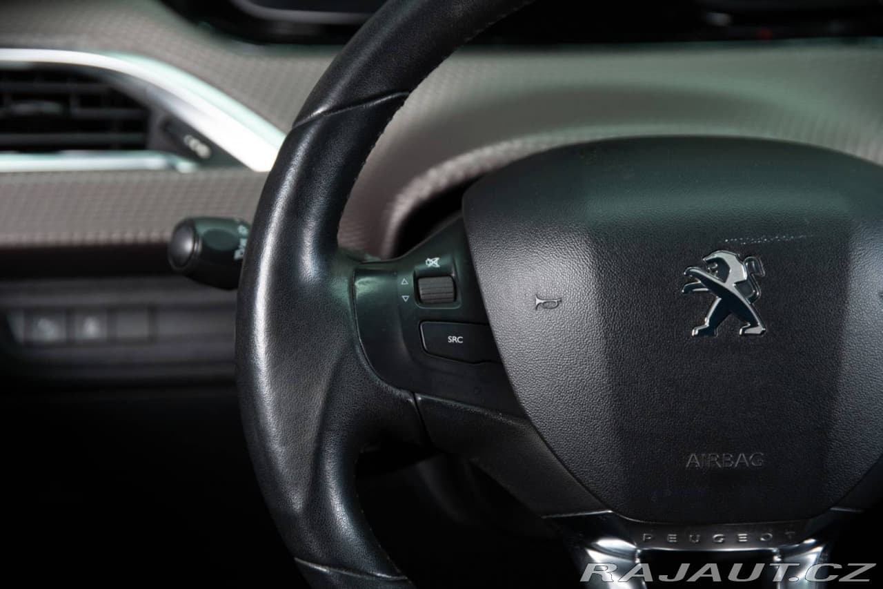 2013 Peugeot 2008 - 15