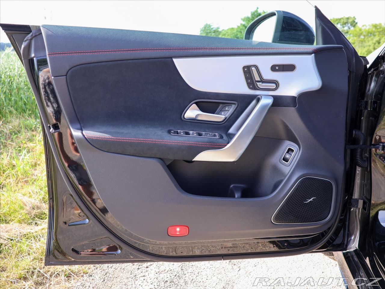 2025 Mercedes-Benz Cla - 11