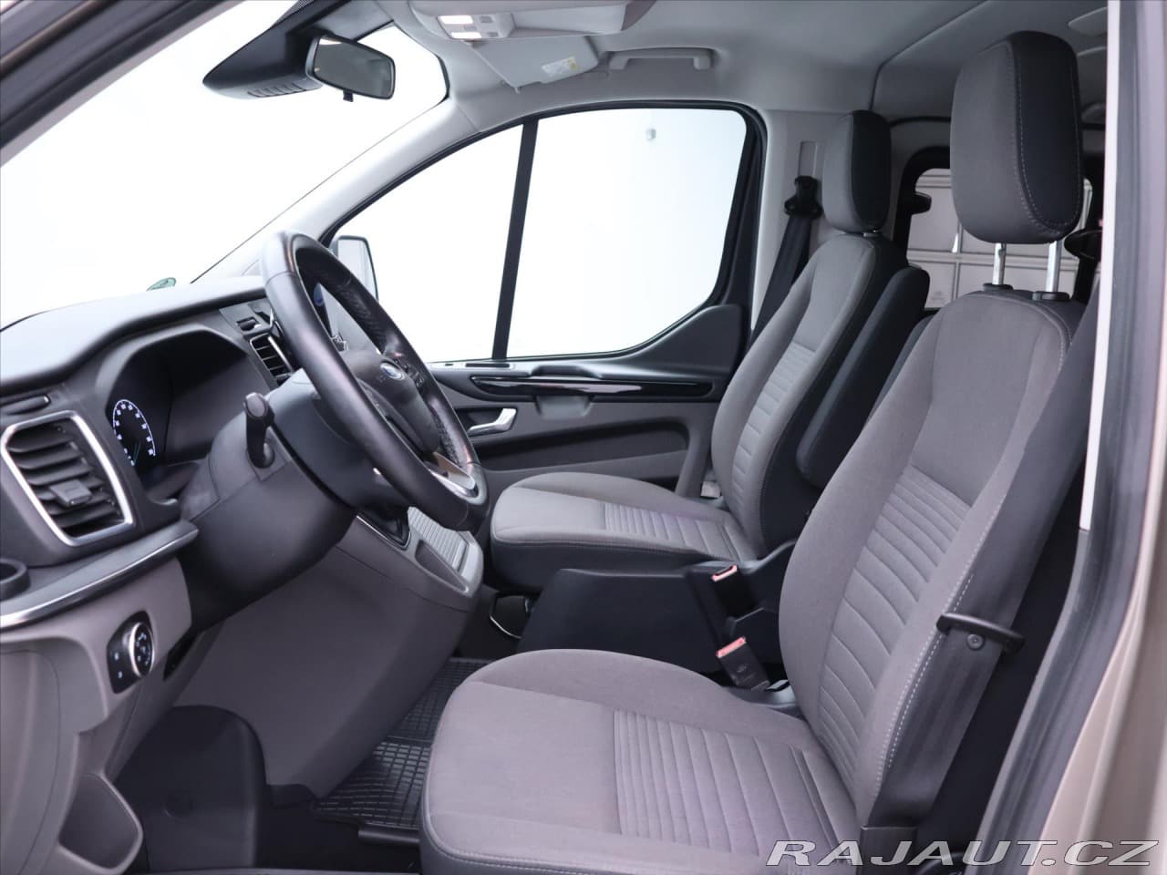 2018 Ford TOURNEO - 10