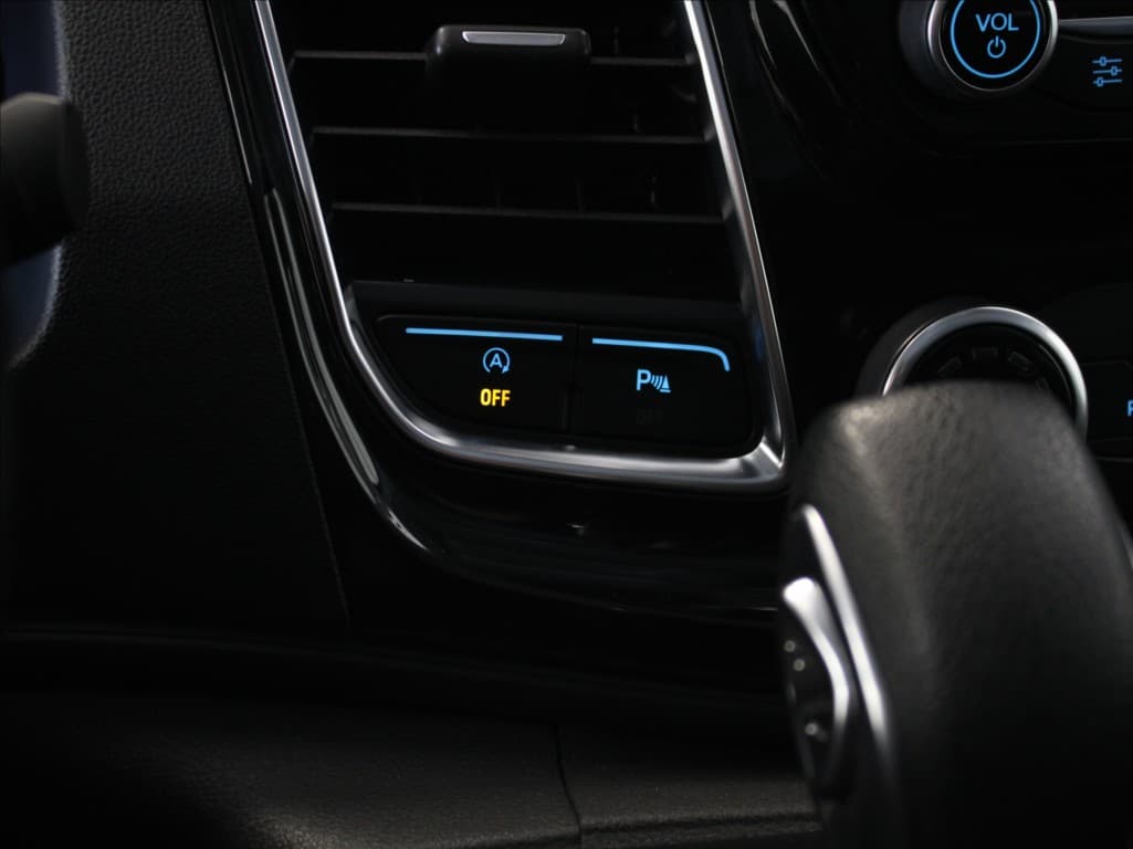 2019 Ford Transit - 16