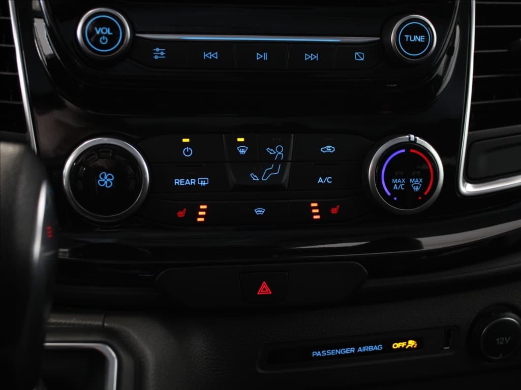 2019 Ford Transit - 17