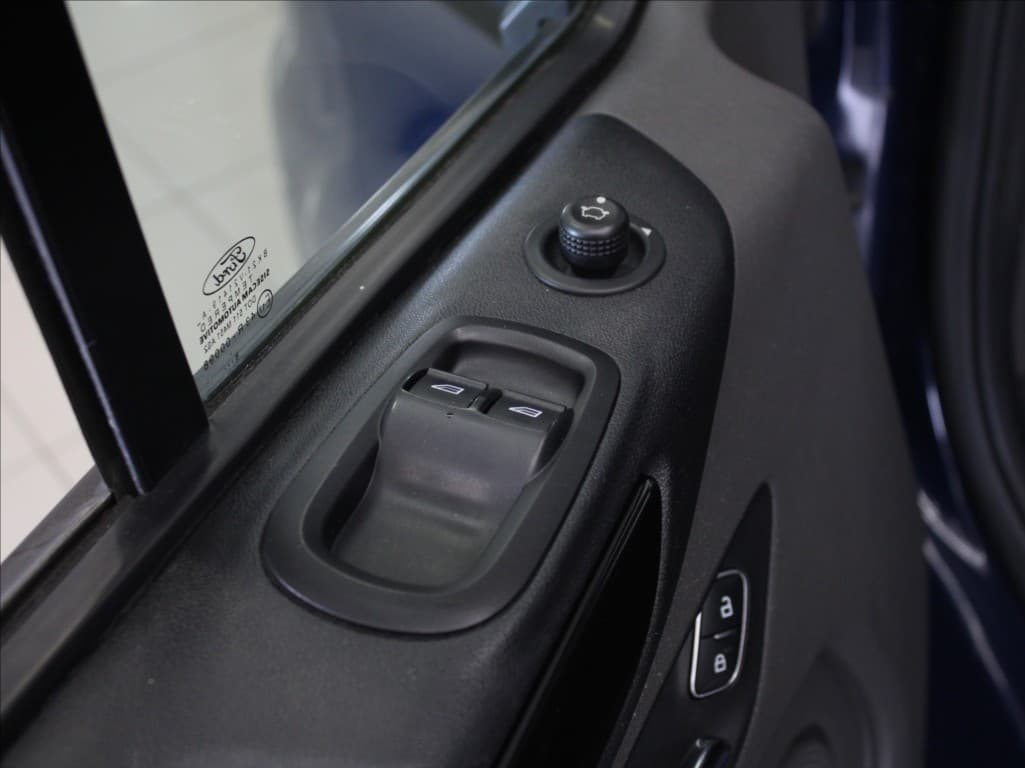 2019 Ford Transit - 19