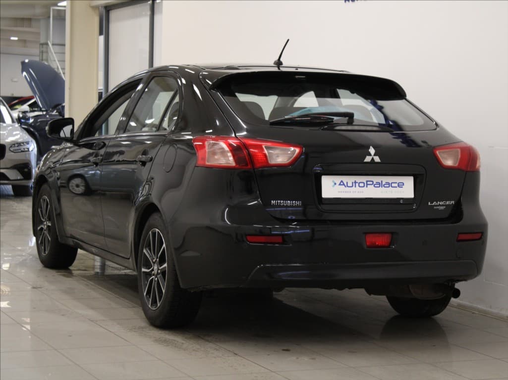 2016 Mitsubishi Lancer - 3