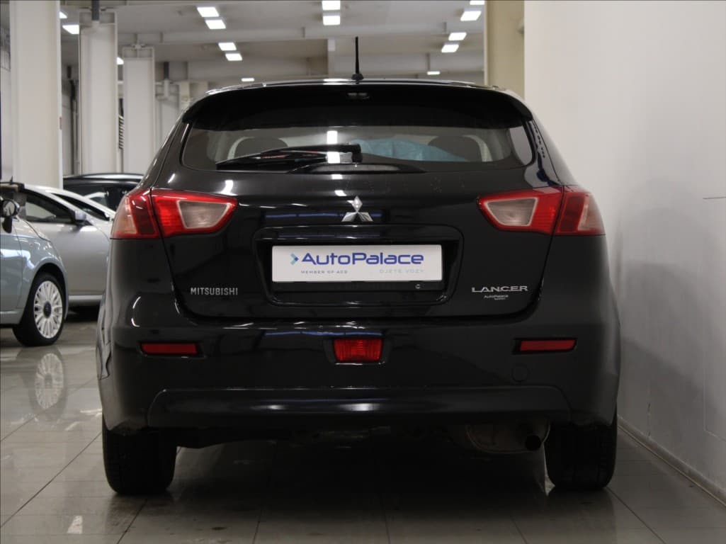 2016 Mitsubishi Lancer - 4