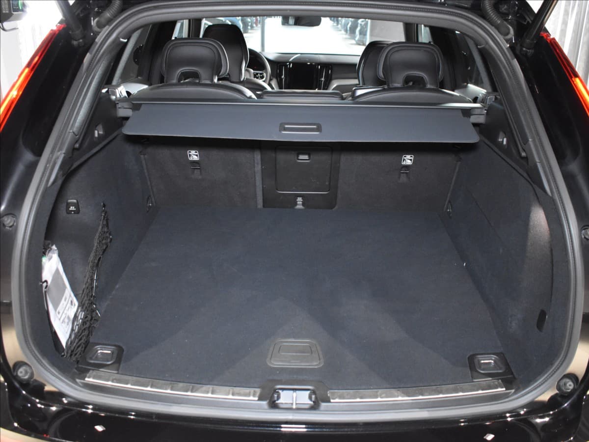 2024 Volvo Xc60 - 10