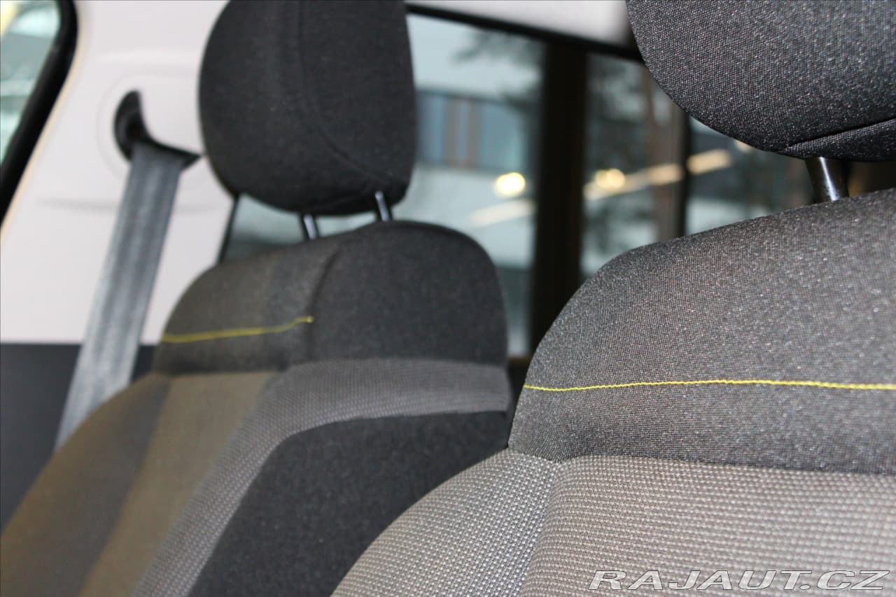 2023 Citroen C3 - 12