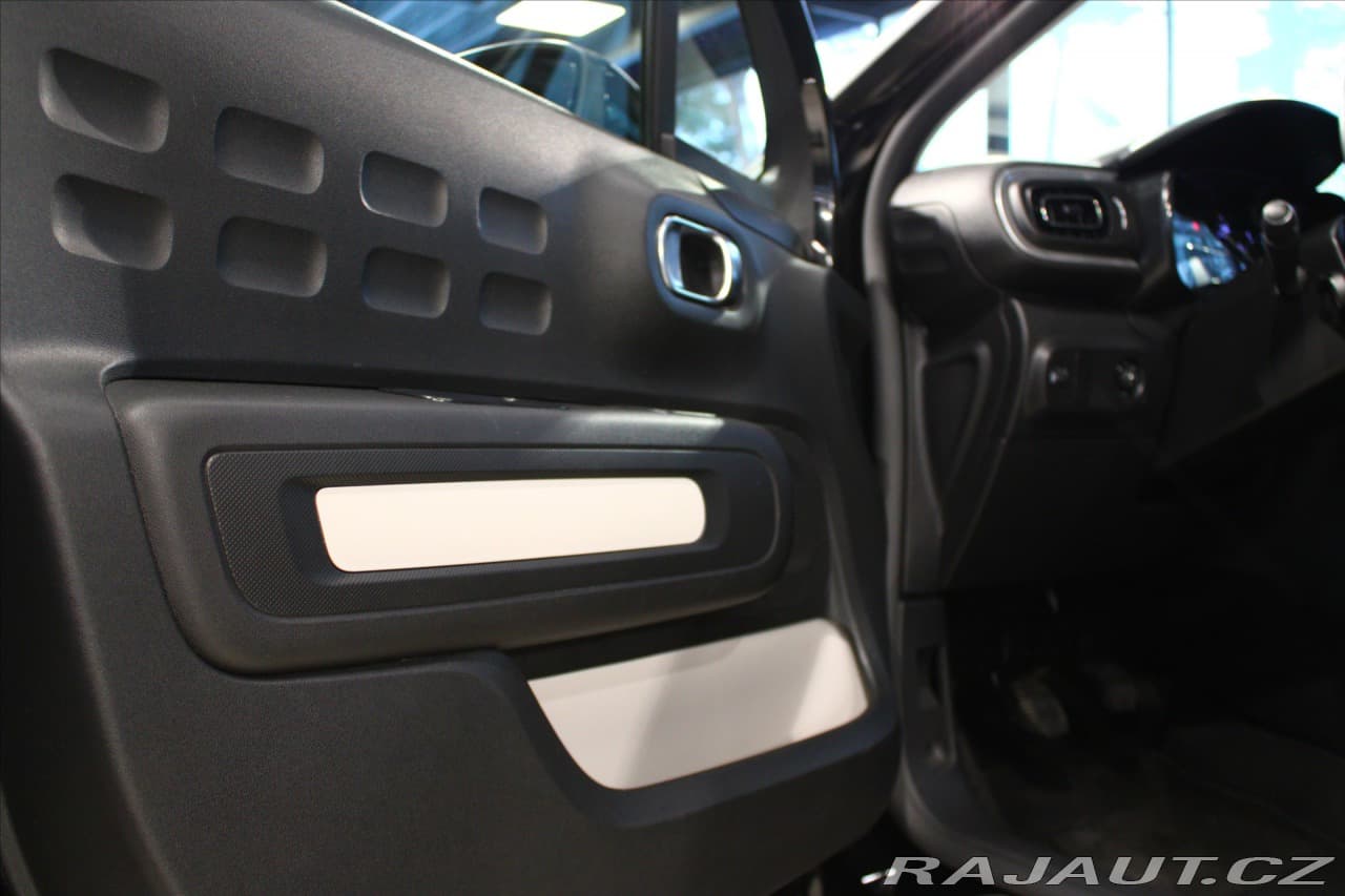 2023 Citroen C3 - 13