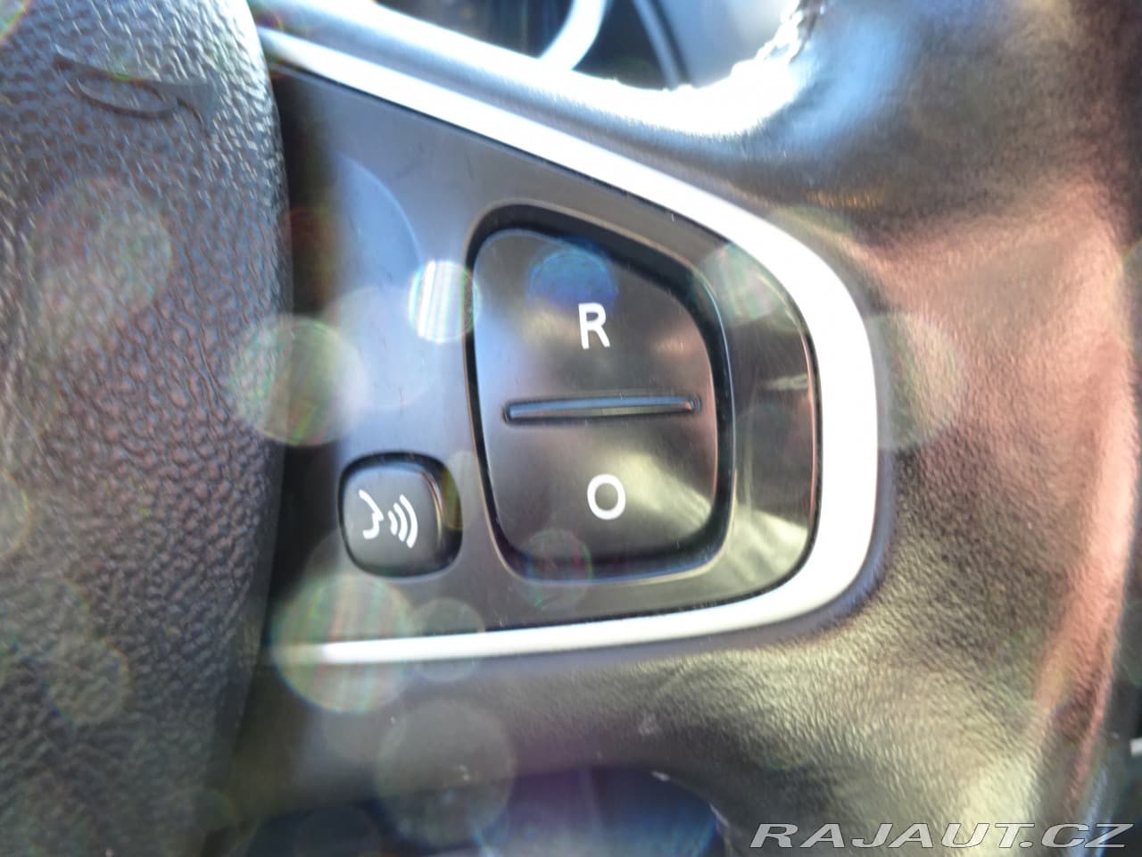 2015 Renault Clio - 12