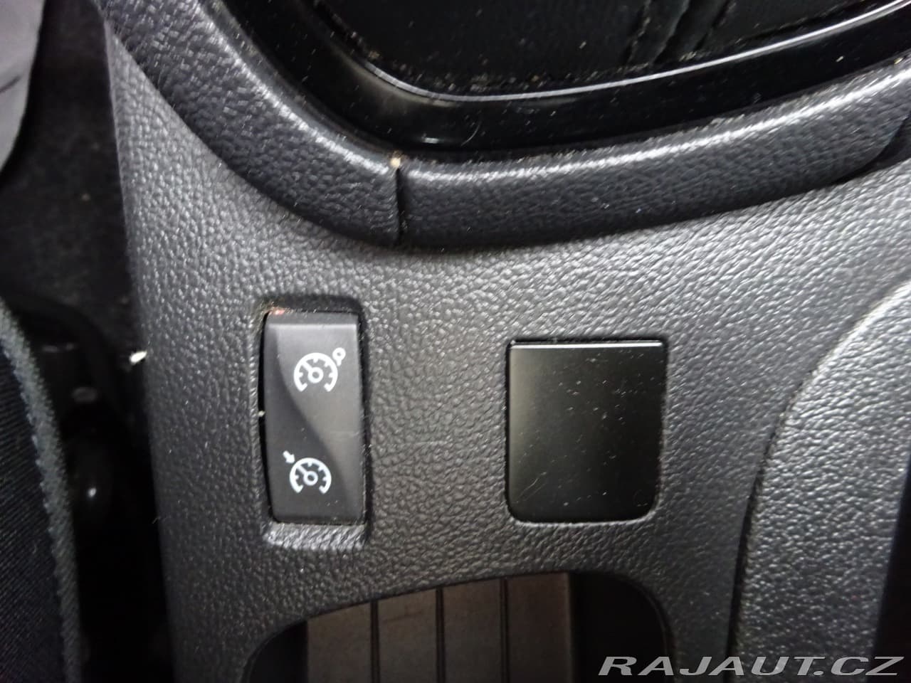 2019 Renault Clio - 16