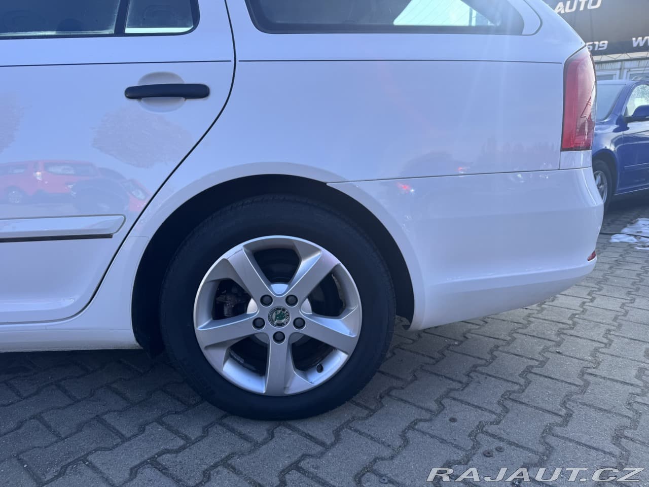 2011 Škoda Octavia - 15