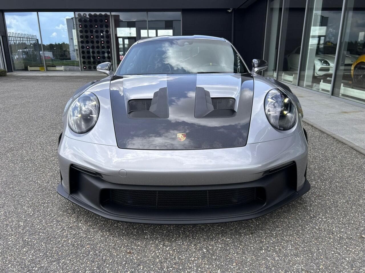 2025 Porsche 911 - 6
