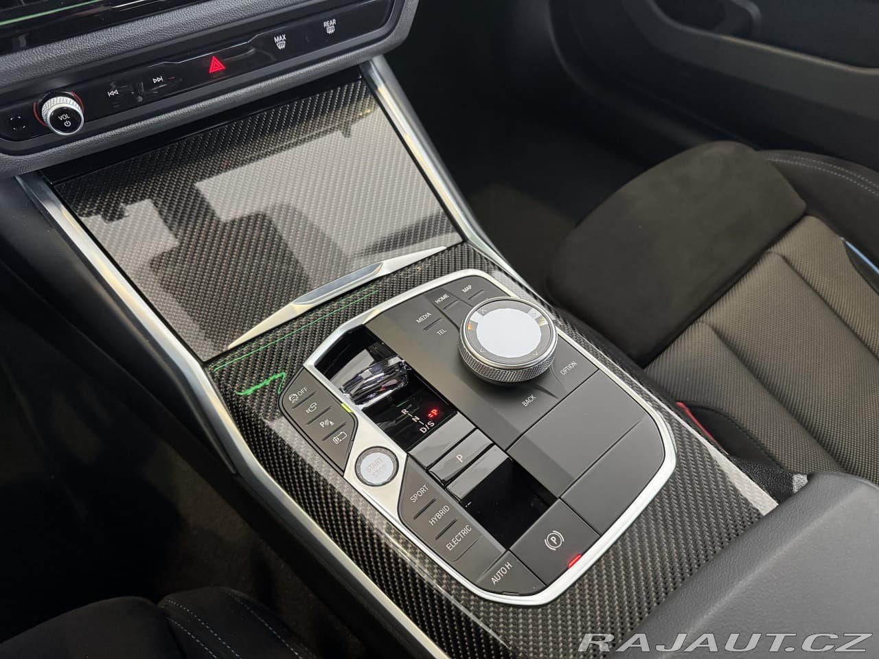 2024 BMW 3-Series - 10