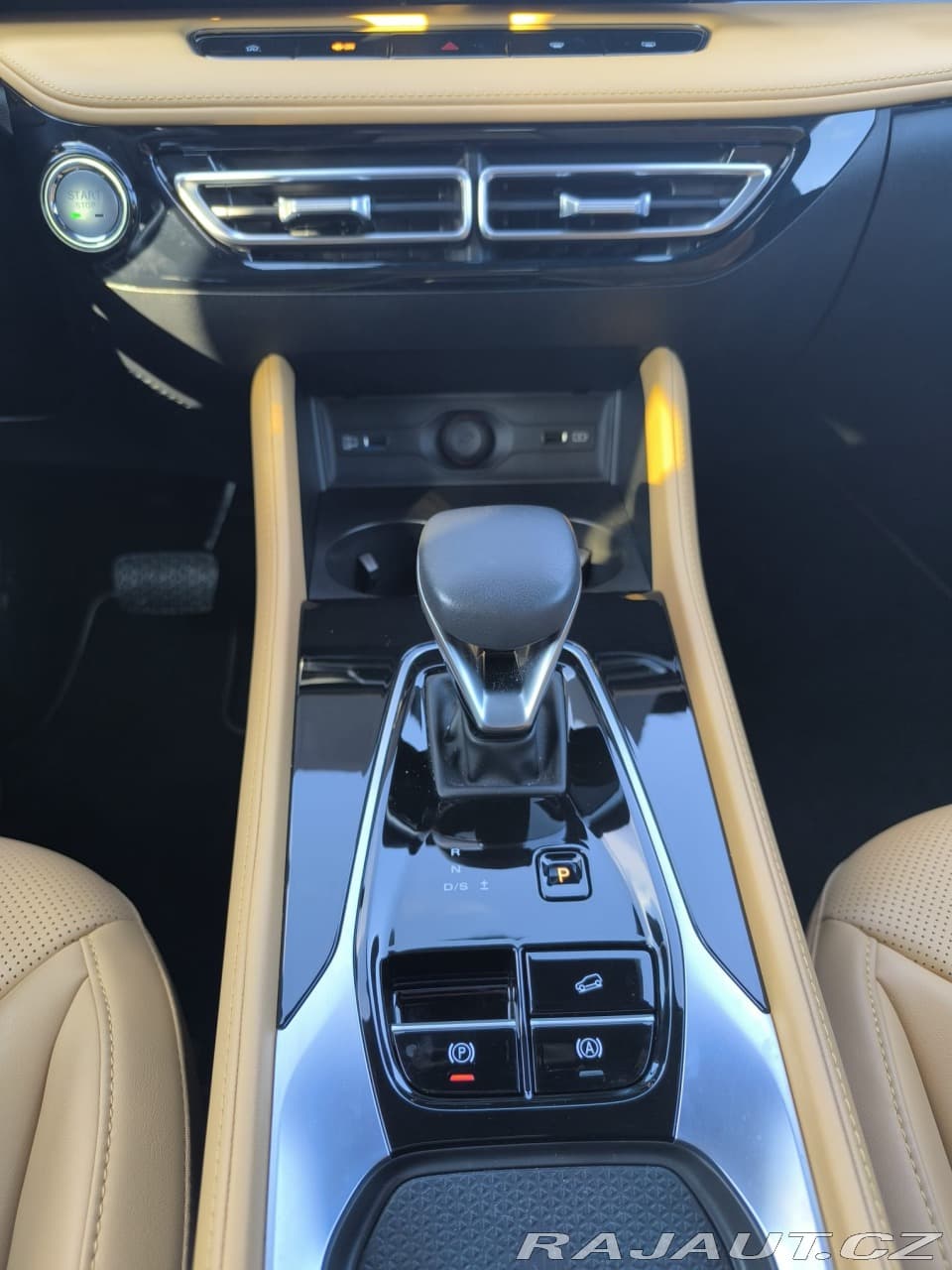 2025 MG Ostatní - 10