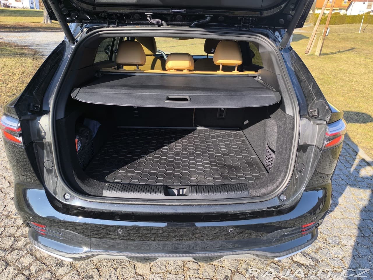 2025 MG Ostatní - 12