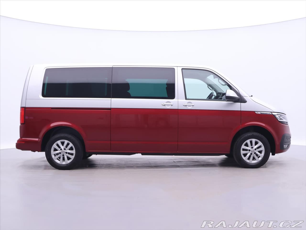 2020 Volkswagen Caravelle - 8