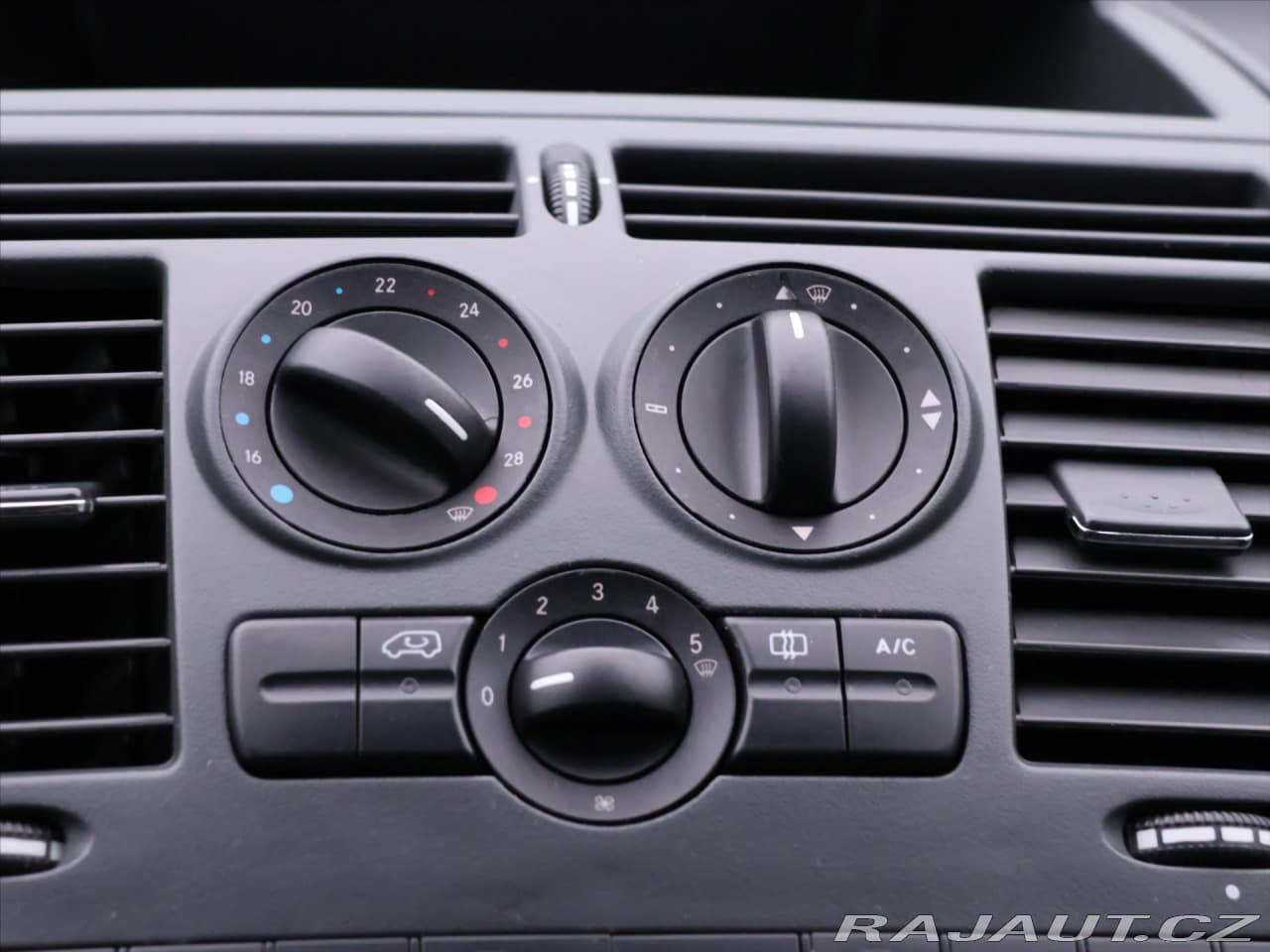 2013 Mercedes-Benz VITO - 16