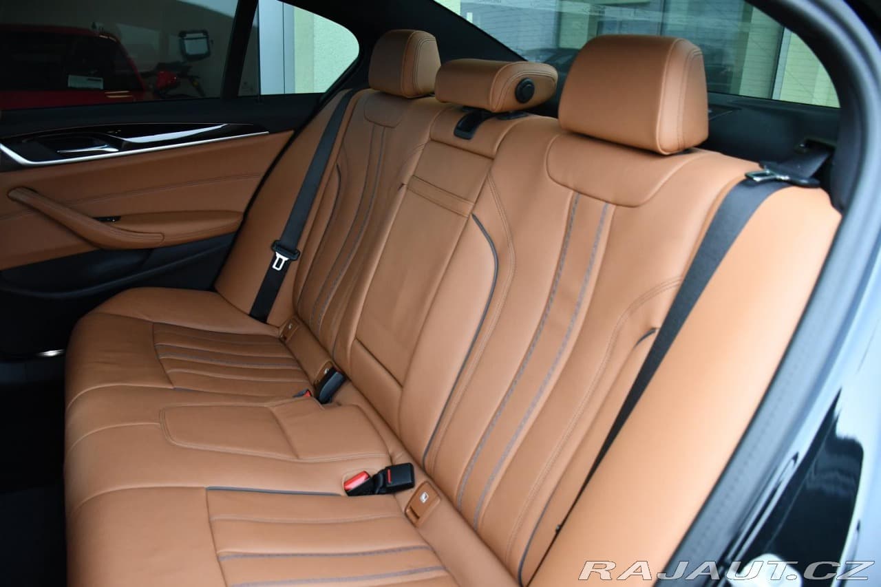 2023 BMW 5-Series - 19