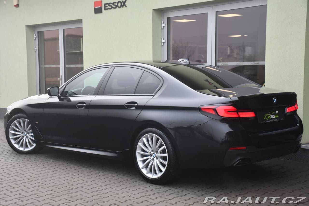2023 BMW 5-Series - 3