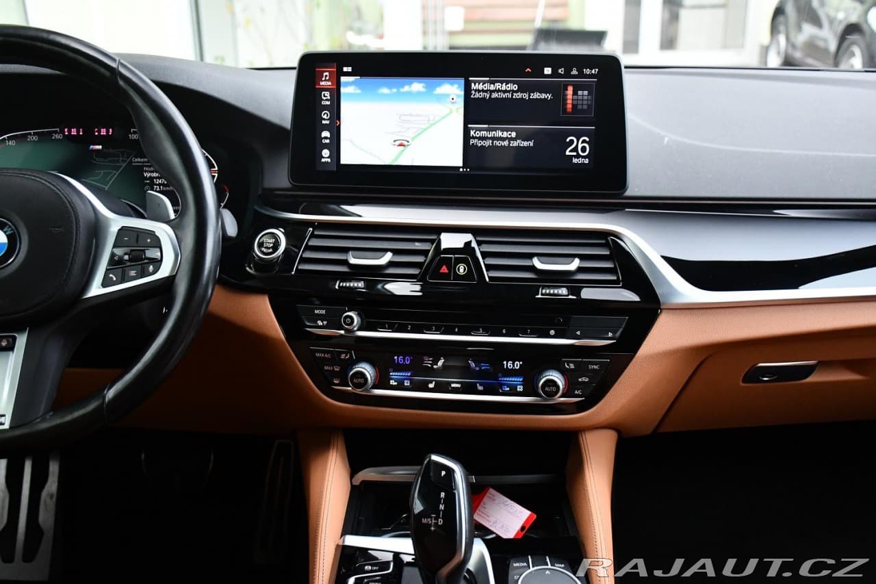 2023 BMW 5-Series - 7