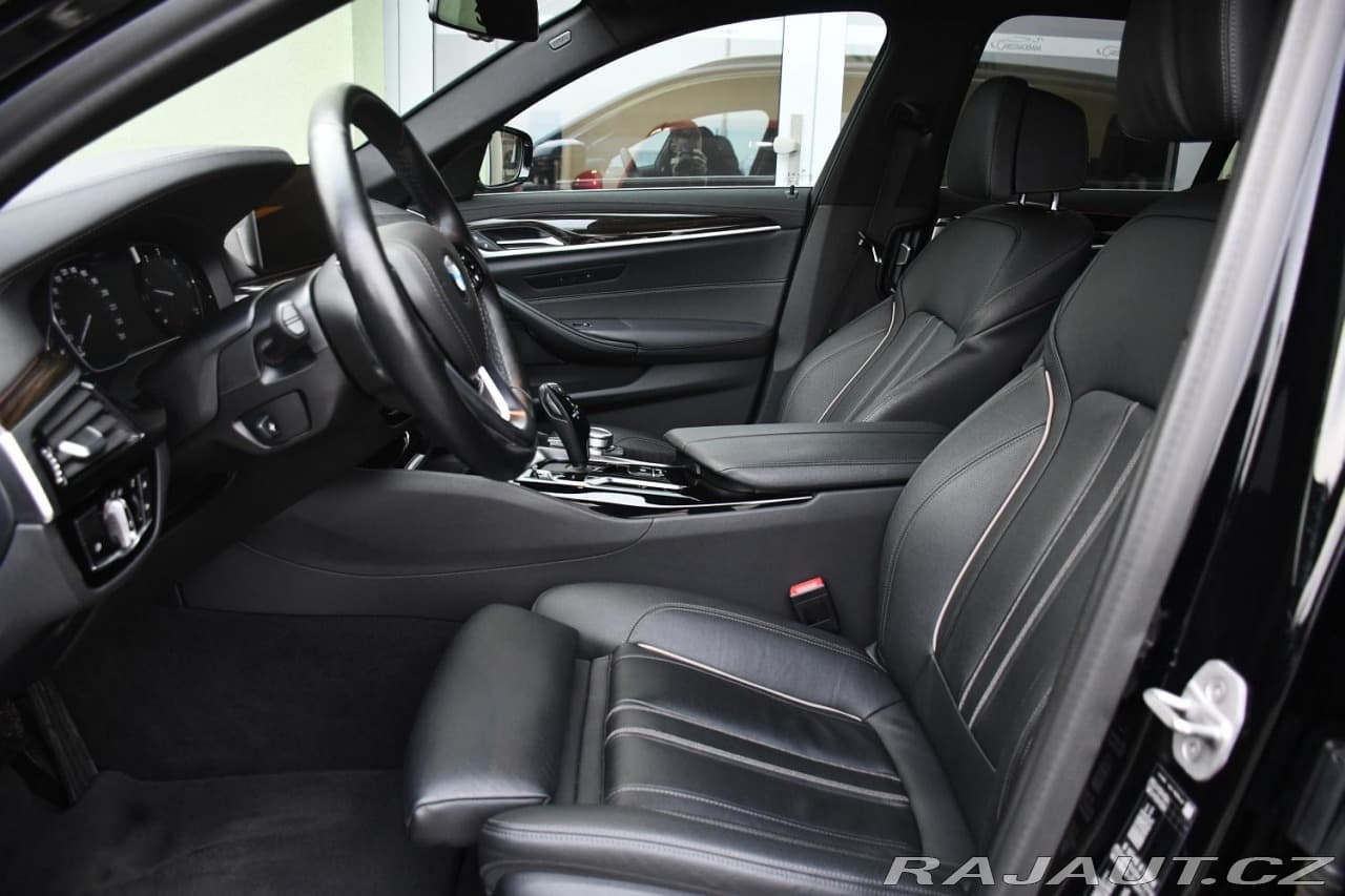 2020 BMW 5-Series - 13