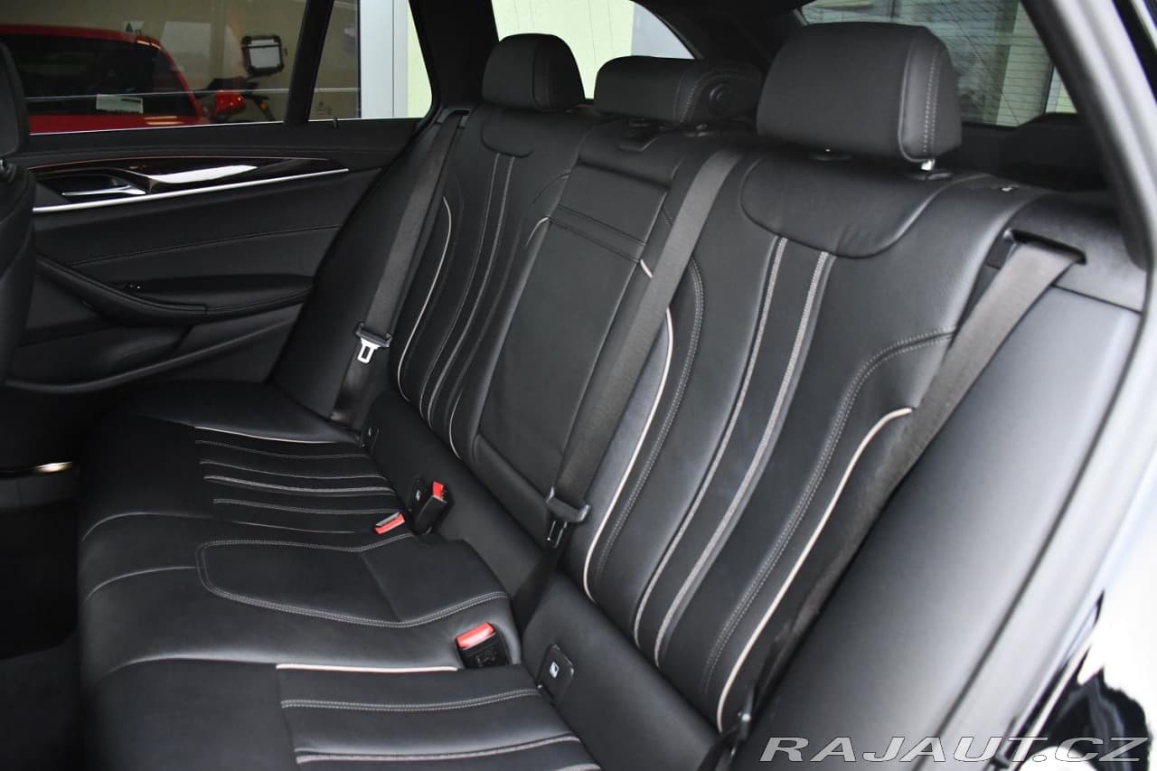 2020 BMW 5-Series - 20