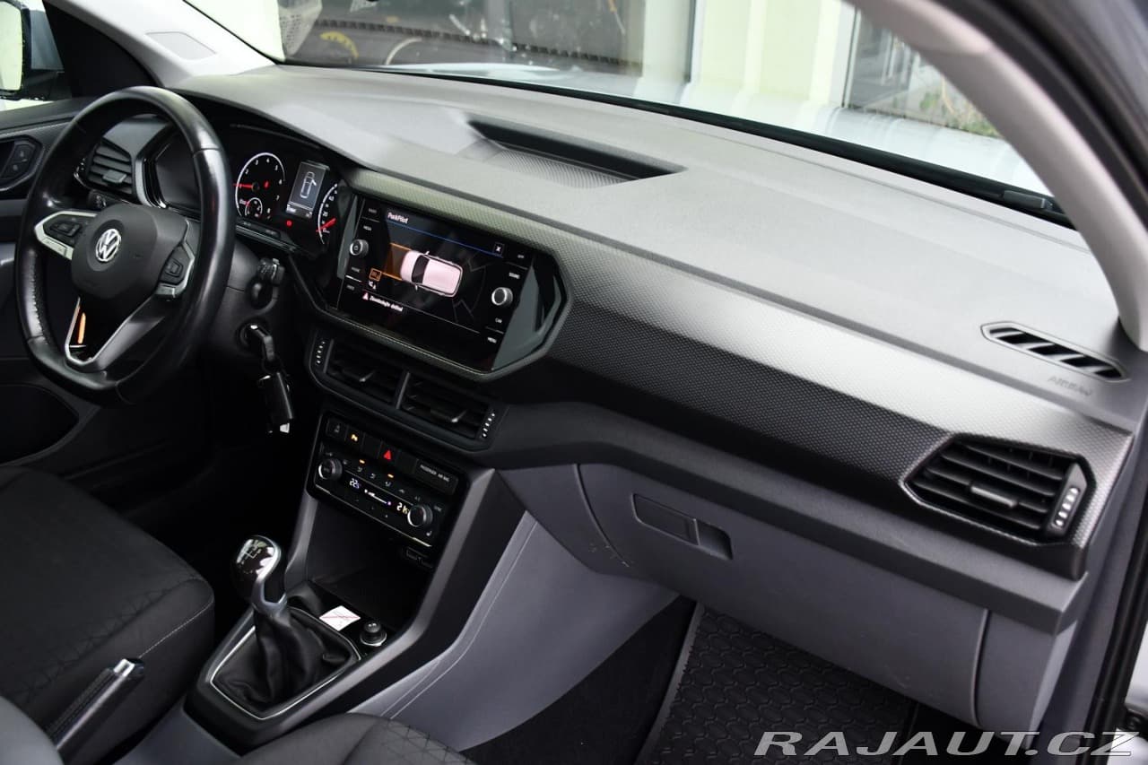 2019 Volkswagen T-Cross - 17