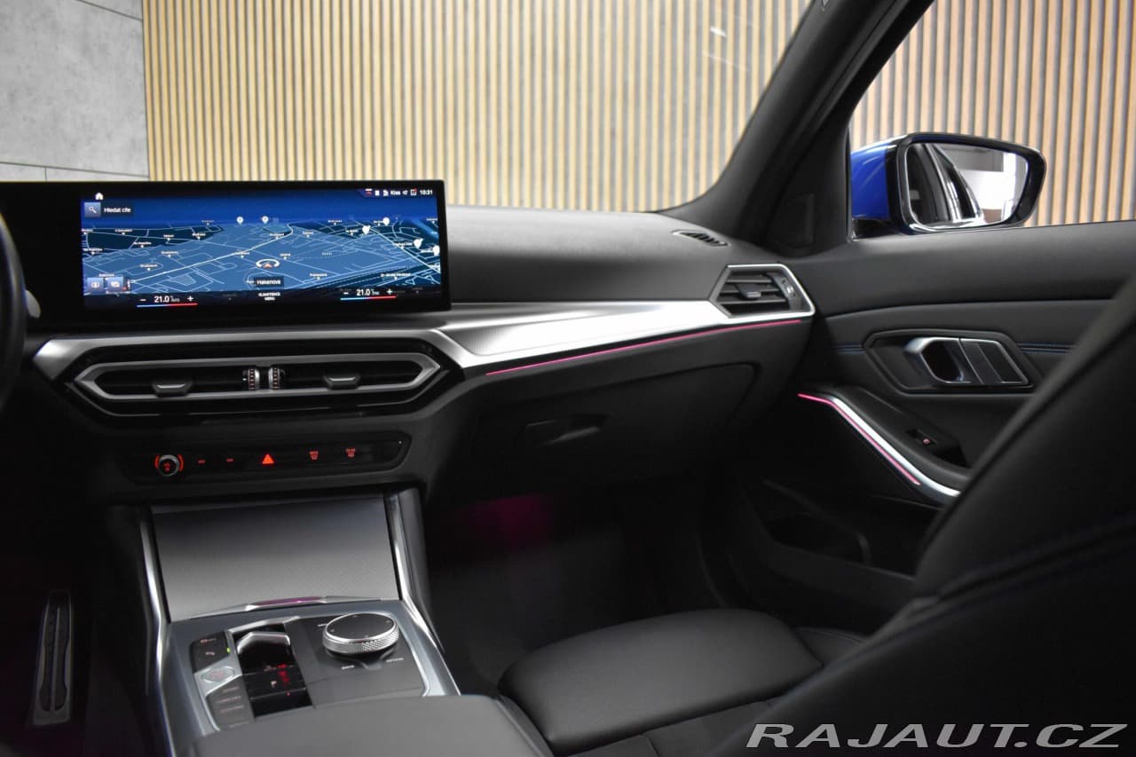 2022 BMW 3-Series - 10