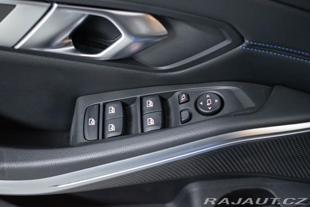 2022 BMW 3-Series - 17