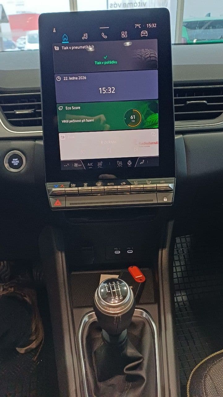 2025 Renault Captur - 13