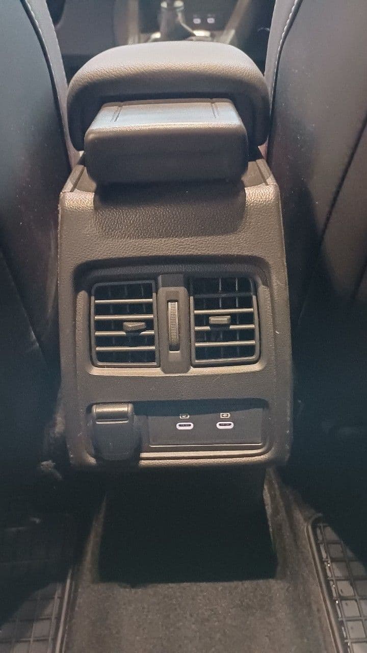 2025 Renault Captur - 15