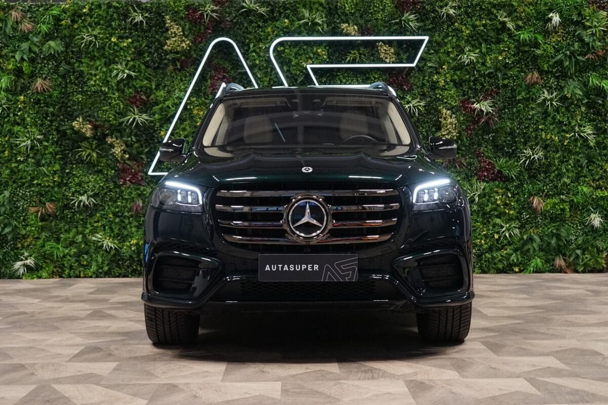 2025 Mercedes-Benz Gls - 2