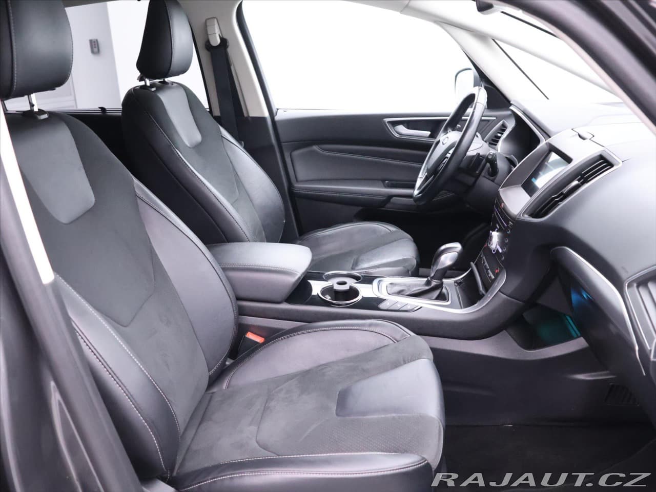 2018 Ford S-Max - 12