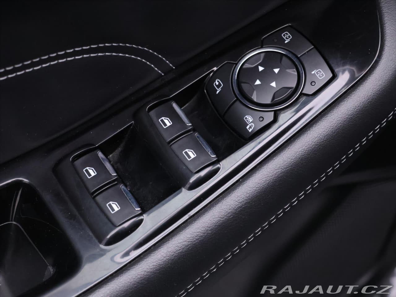 2018 Ford S-Max - 17