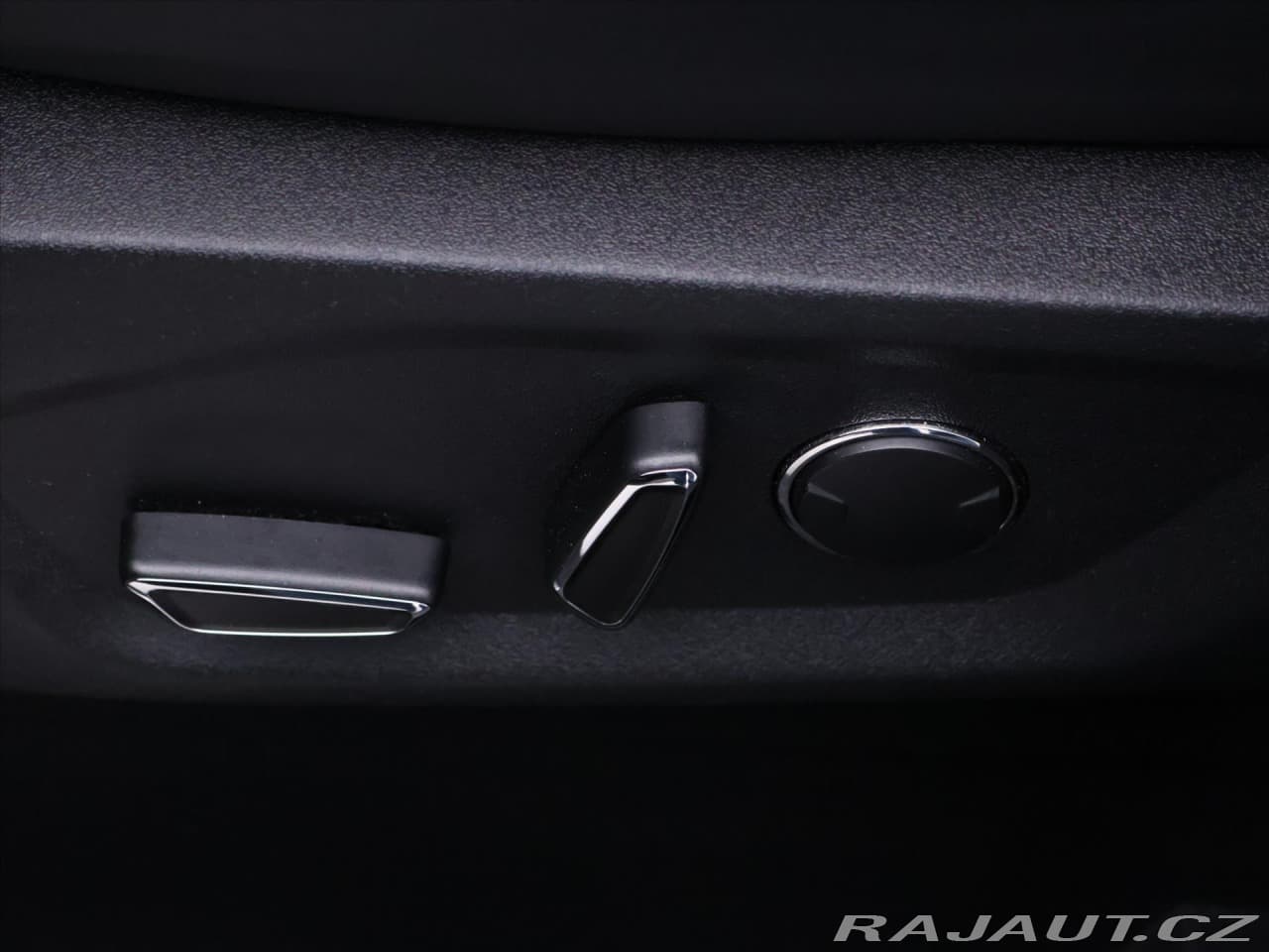 2018 Ford S-Max - 18