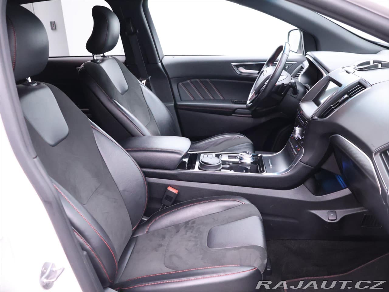 2019 Ford Ostatní - 11