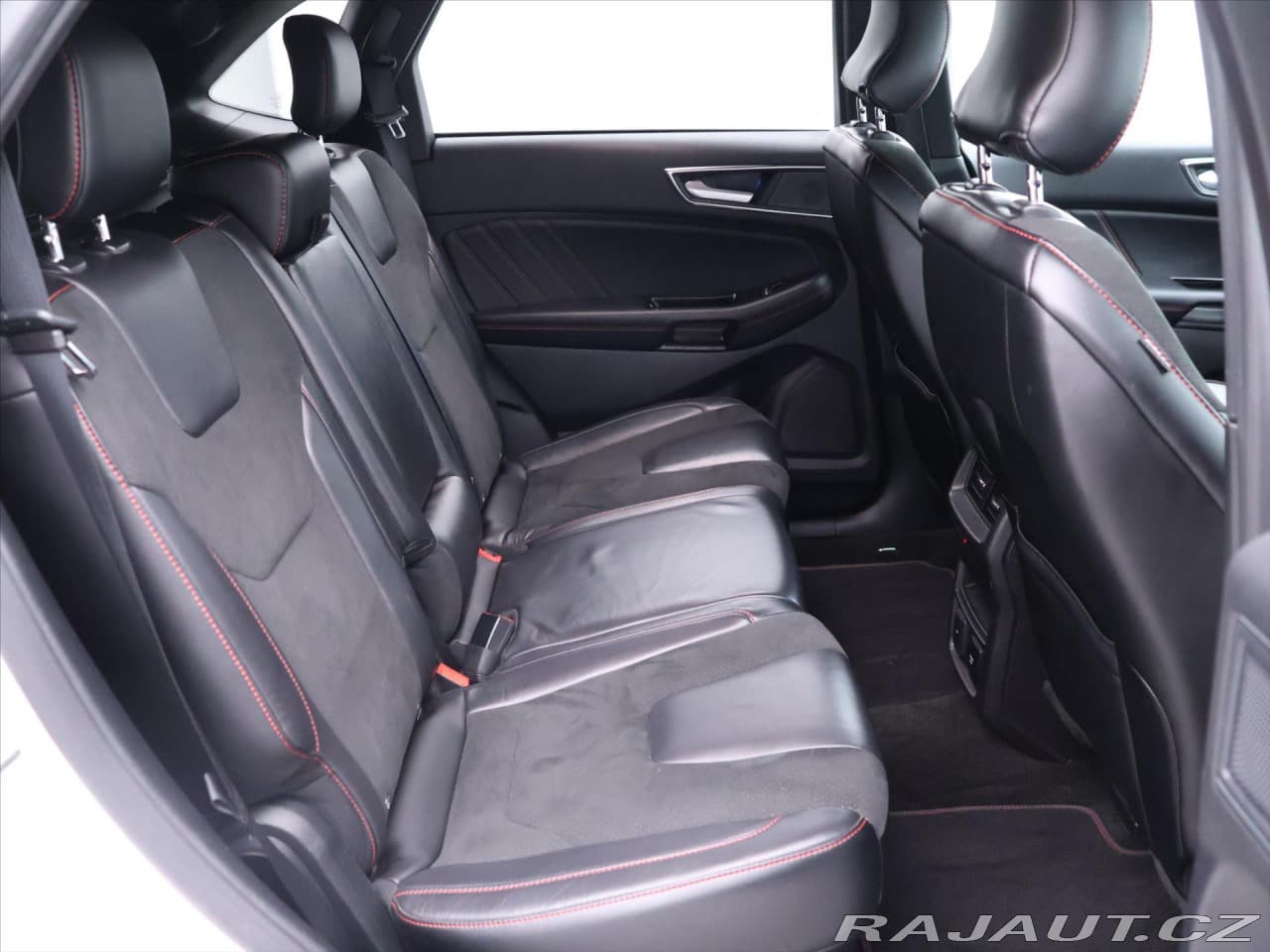 2019 Ford Ostatní - 12